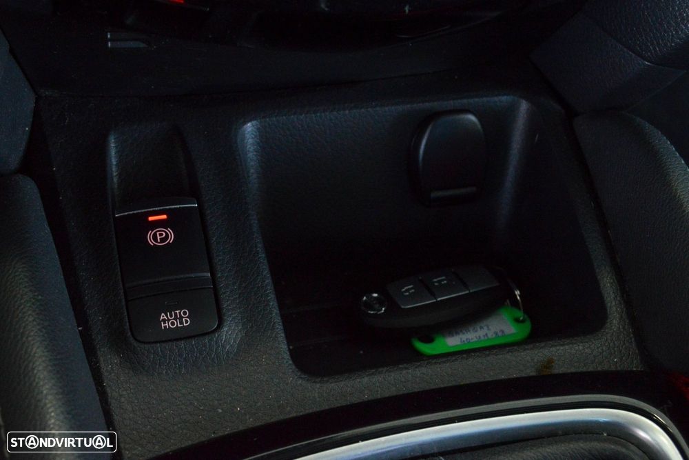 Nissan Qashqai 1.5 dCi N-Connecta - 45