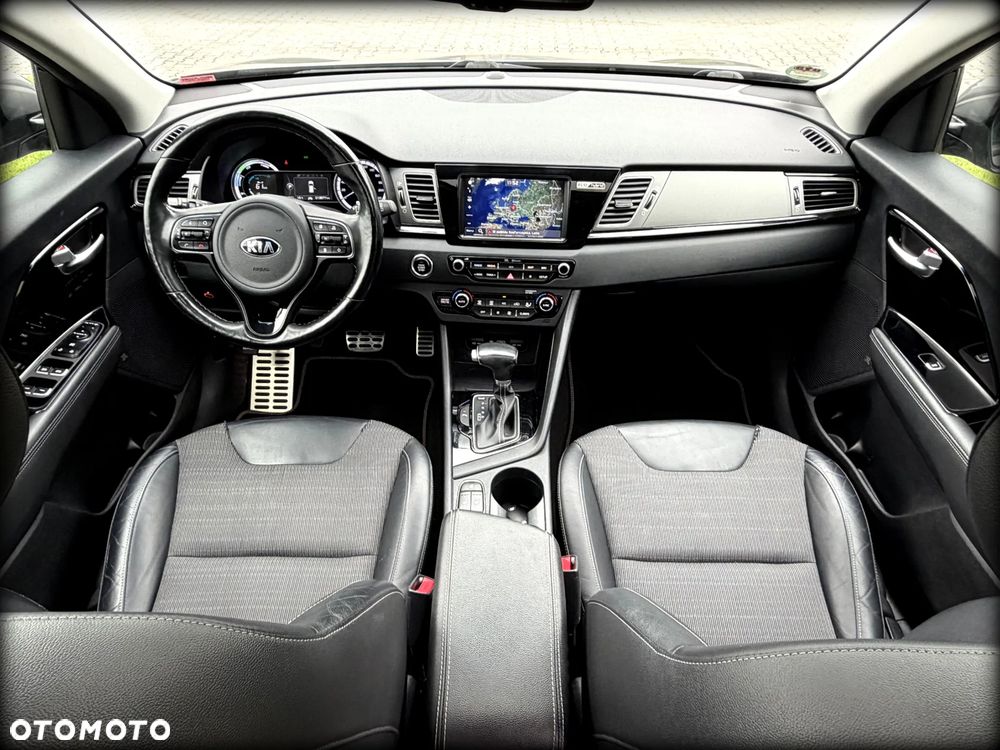 Kia Niro 1.6 GDI 2WD Edition 7 - 29