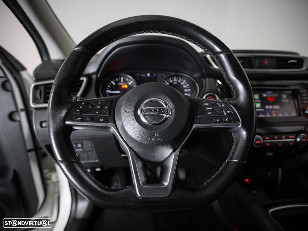 Nissan Qashqai 1.5 dCi N-Connecta - 14