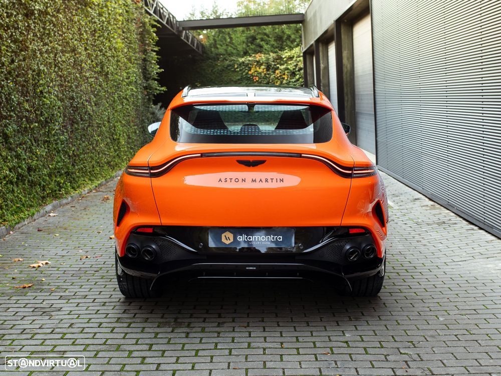 Aston Martin DBX 707 - 12