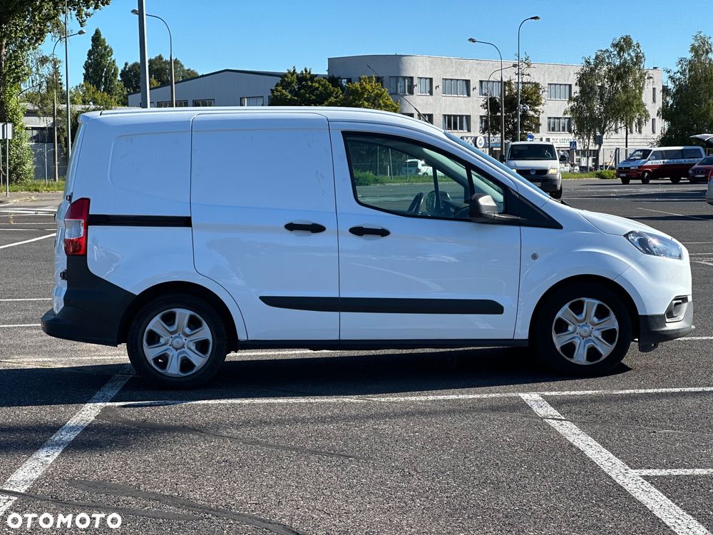 Ford COURIER VAT 23% - 7