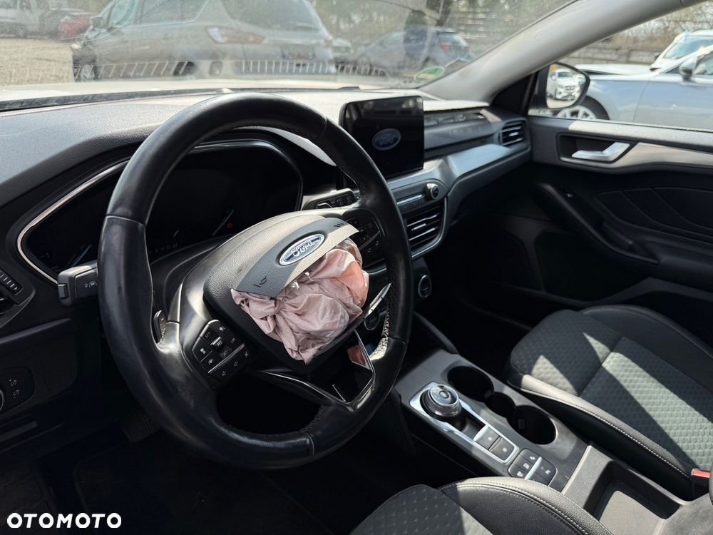 Ford Focus 2.0 EcoBlue STart-Stopp-System TITANIUM X - 18