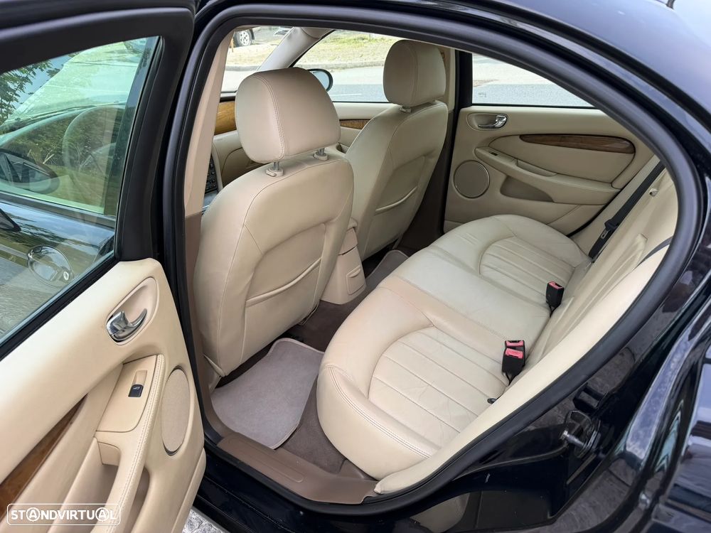Jaguar X-Type 2.0 D Sport - 6