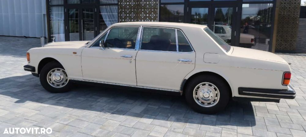 Rolls-Royce Silver Spirit - 5