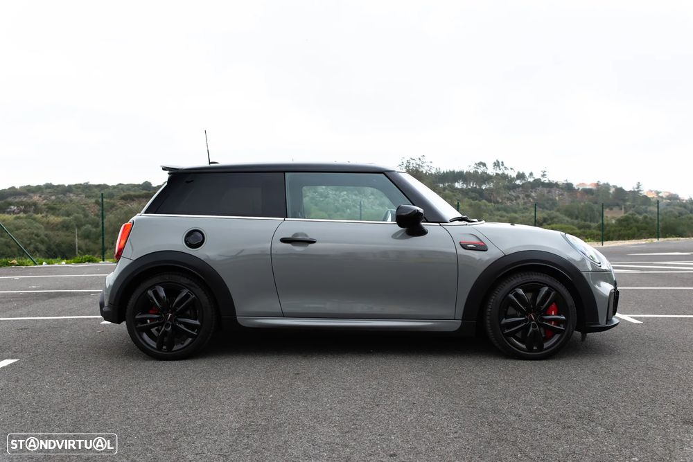 MINI 3 Portas John Cooper Works - 19