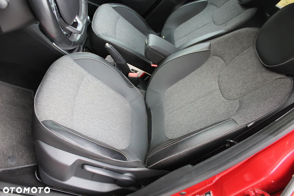 Renault Captur 1.3 TCe Intens - 18
