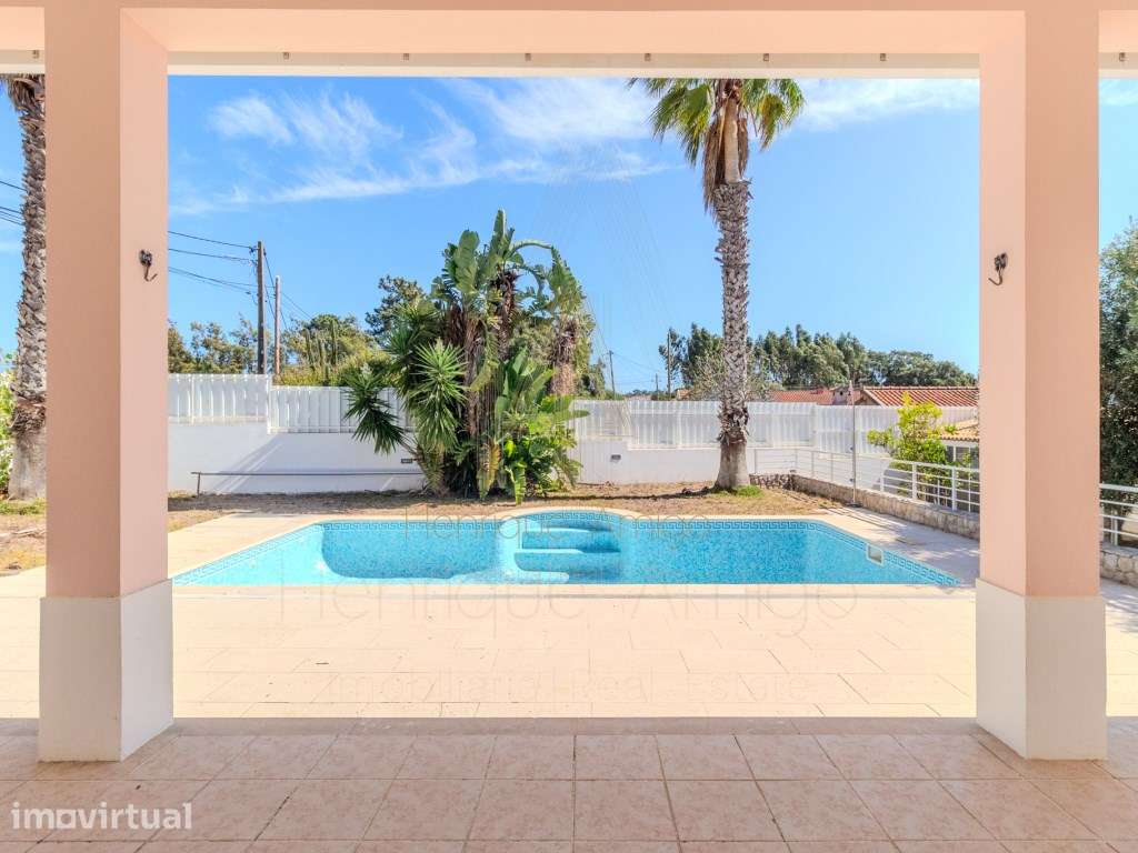 Moradia T3+3 isolada com piscina em Sesimbra - Grande imagem: 3/48