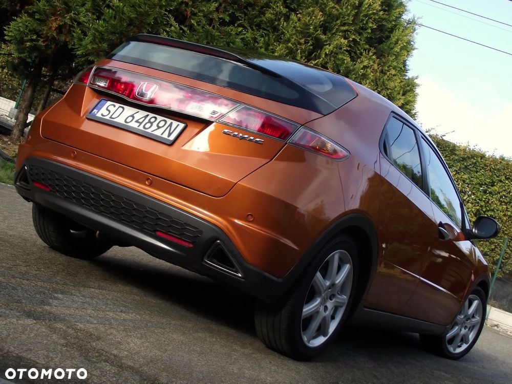 Honda Civic 1.8 Executive - 8