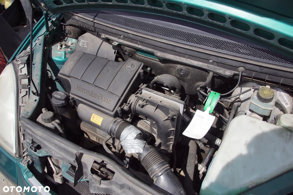 Auto na części - Mercedes A-Klasa W168 1.4 82 KM 166940 716501 282 1998R Silnik Skrzynia Drzwi Maska Błotnik Klapa Zderzak Lusterko Lampa Klamka Szyba Deska Kokpit Sterownik Moduł Czujnik Licznik Panel Kierownica - 19