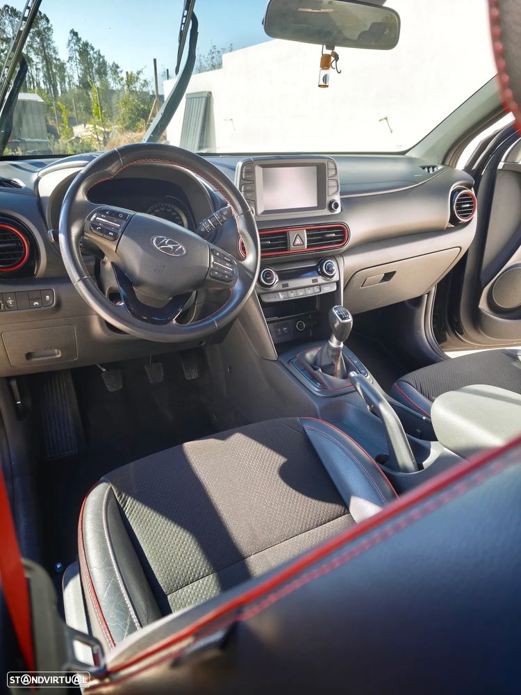 Hyundai Kauai 1.0 T-GDi Pele/Tecido Vermelho - 6