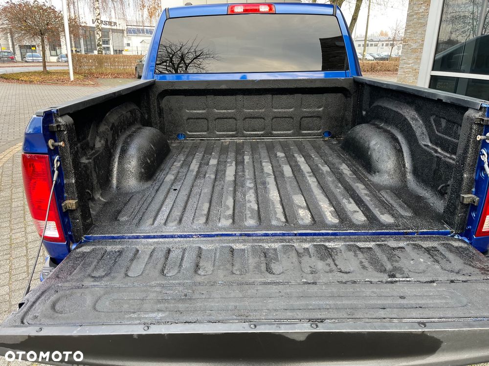 RAM 1500 Crew Cab Sport - 25