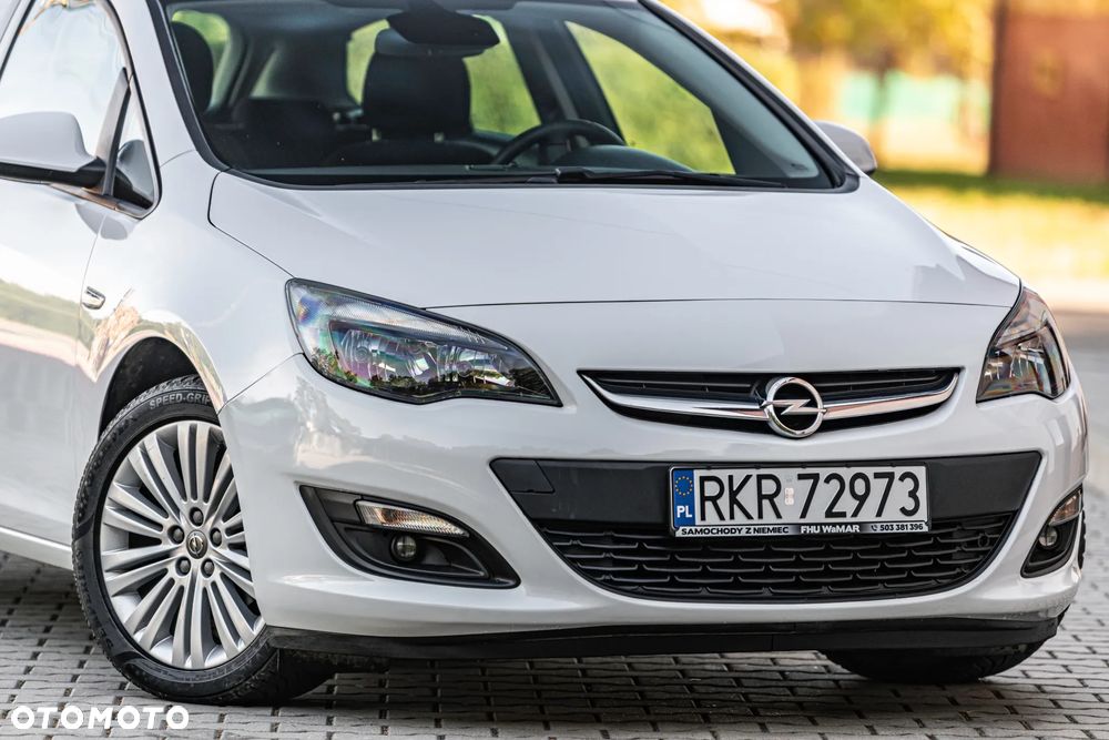 Opel Astra 1.4 Turbo Automatik Cosmo - 9