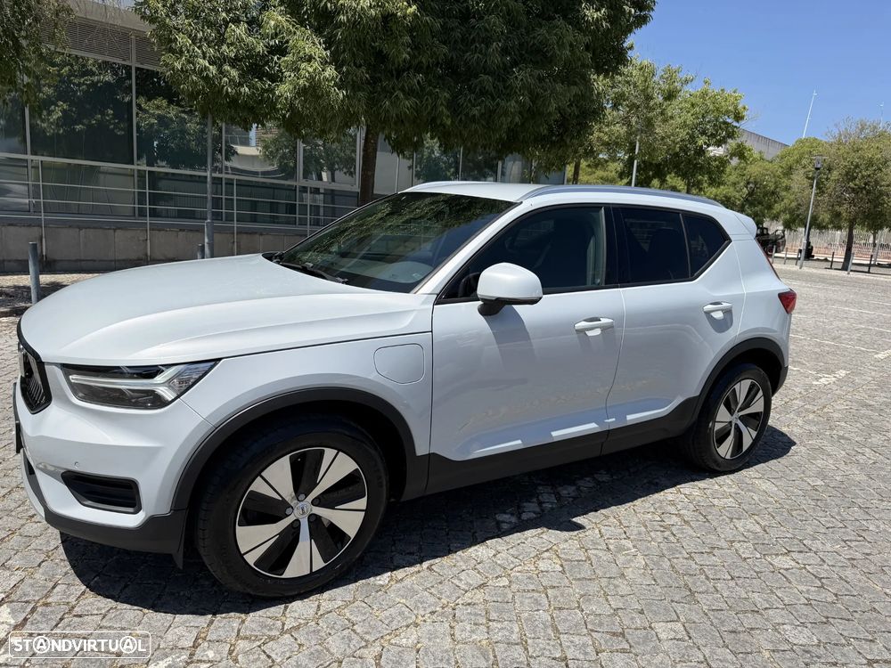 Volvo XC 40 T5 Twin Engine DKG Momentum Pro - 3