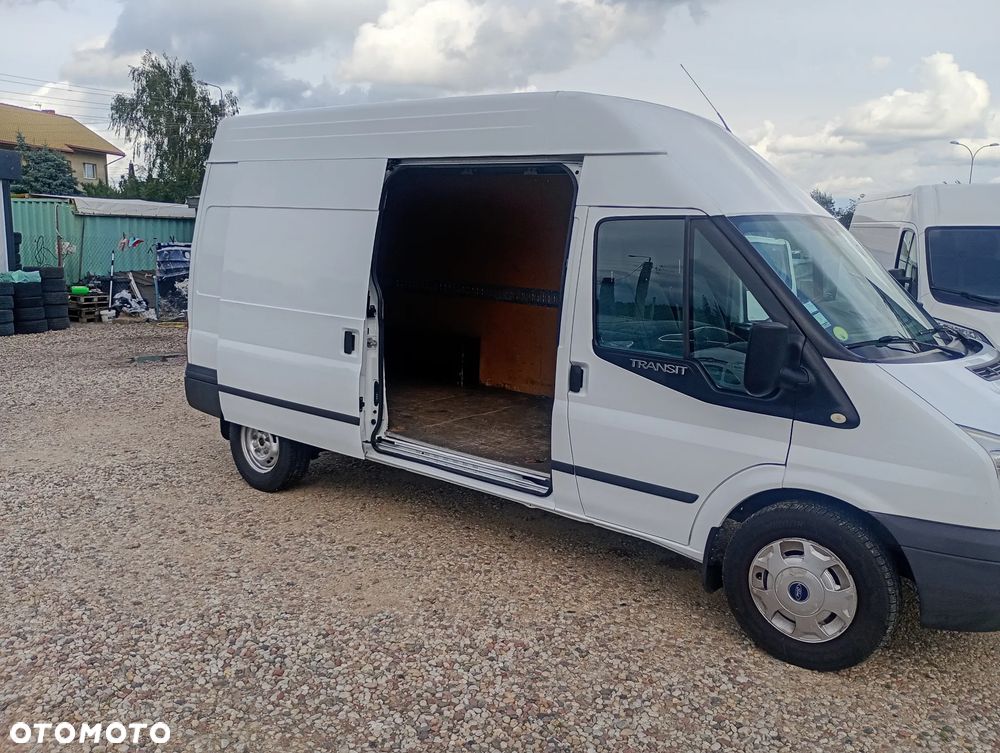 Ford Transit - 17