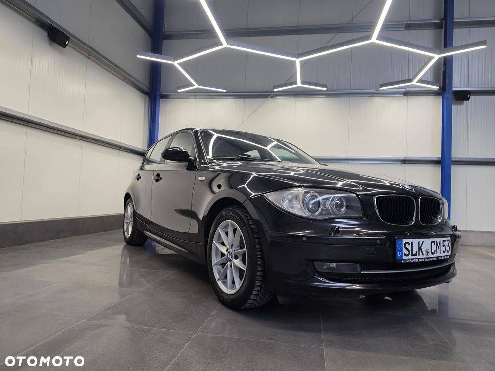 BMW Seria 1 120d DPF Edition Lifestyle - 6