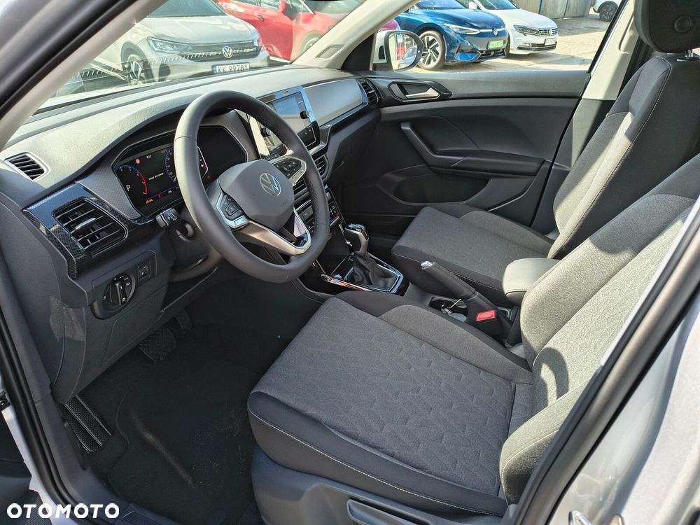 Volkswagen T-Cross - 17