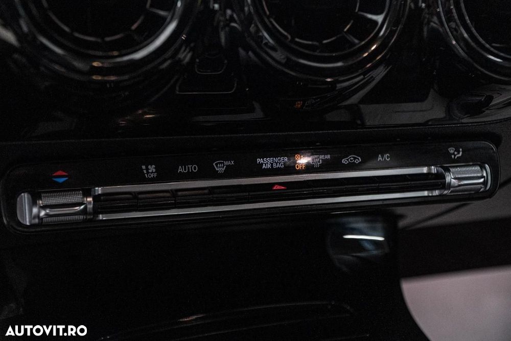 Mercedes-Benz A 180 7G-DCT Advanced Progressive - 17