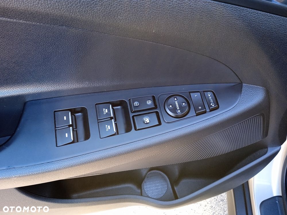 Hyundai Tucson 1.6 GDI BlueDrive GO 2WD - 15