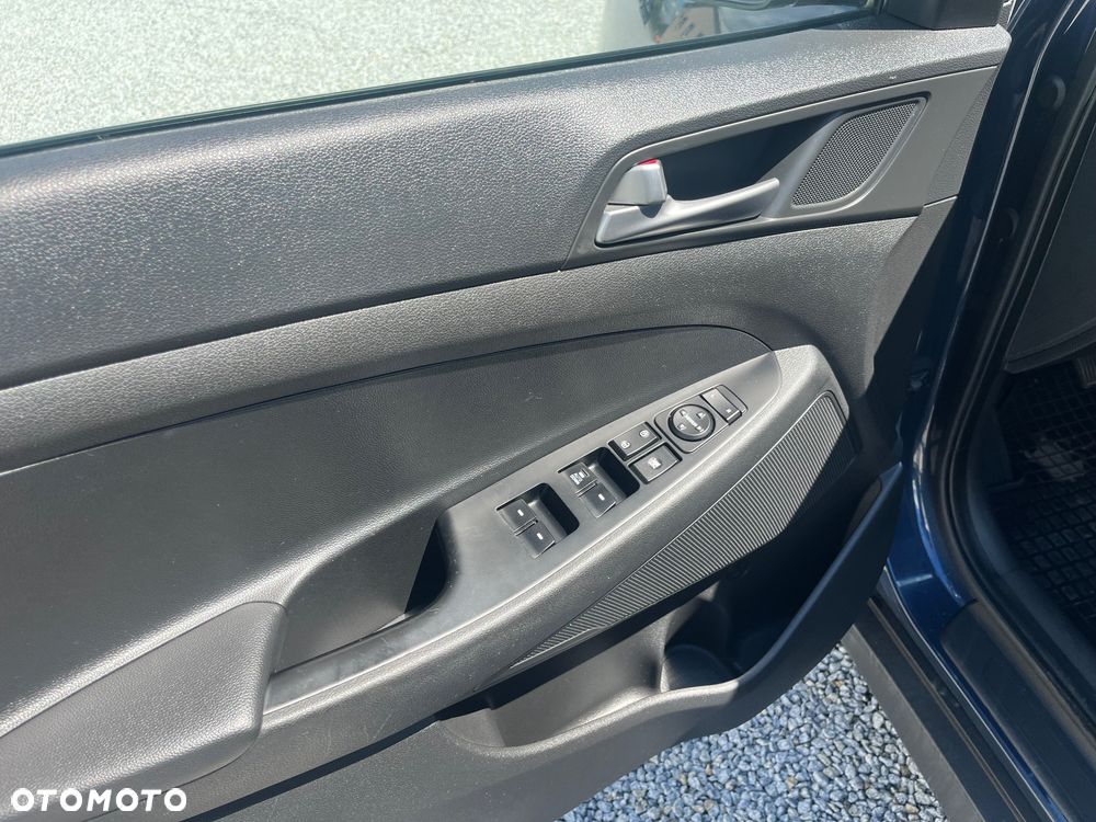 Hyundai Tucson 1.6 Turbo 2WD Navi - 11