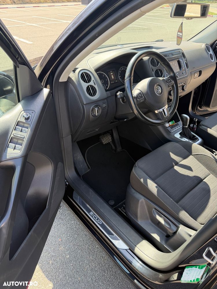 Volkswagen Tiguan 2.0 TDI DPF 4Motion BlueMotion Technology DSG Cup Sport & Style - 4