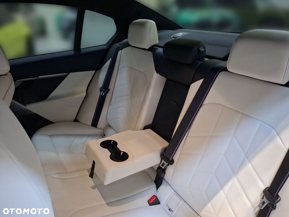 BMW Seria 5 - 18