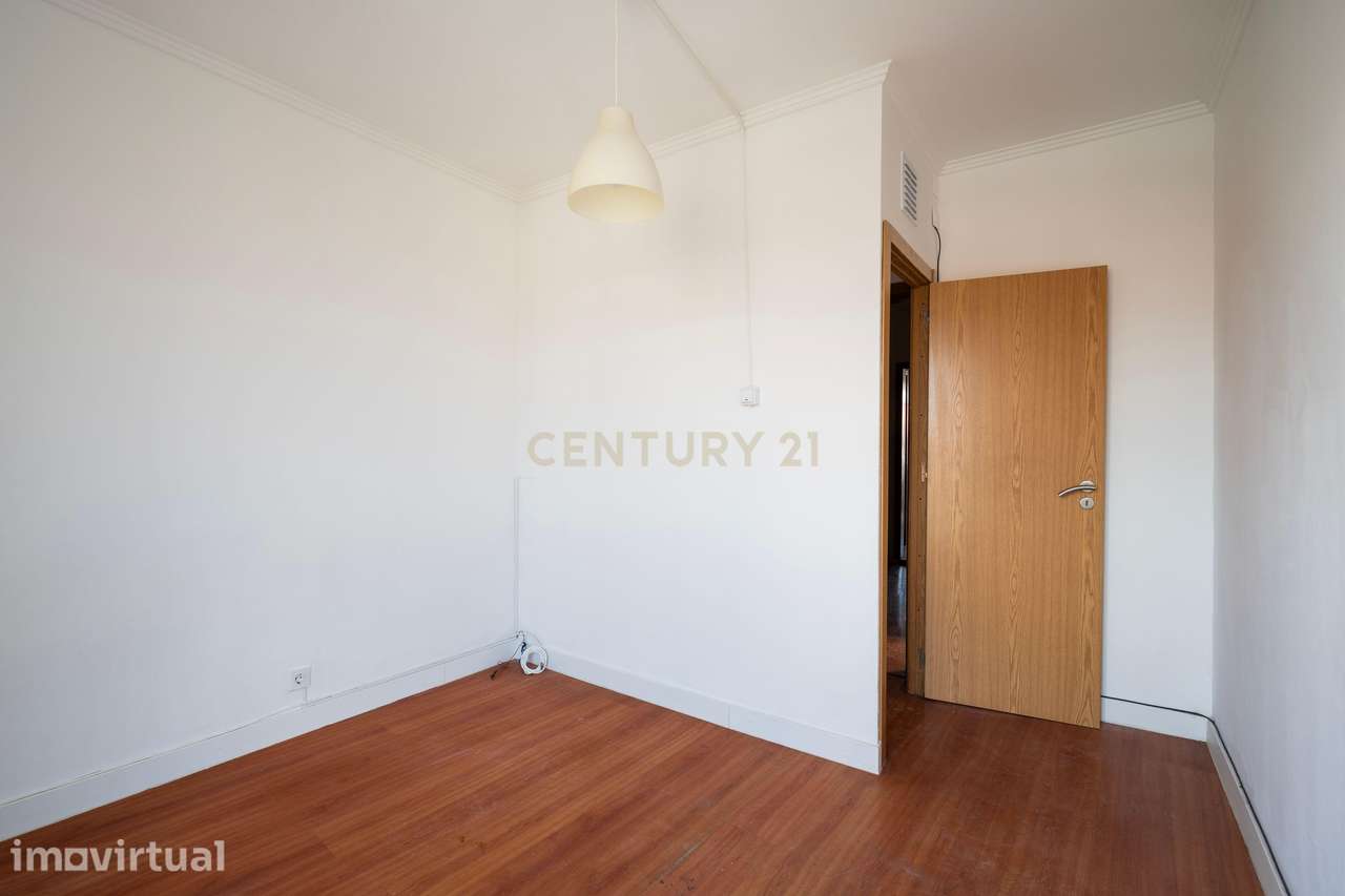 T3 com vista desafogada no centro de Lisboa - Grande imagem: 3/15