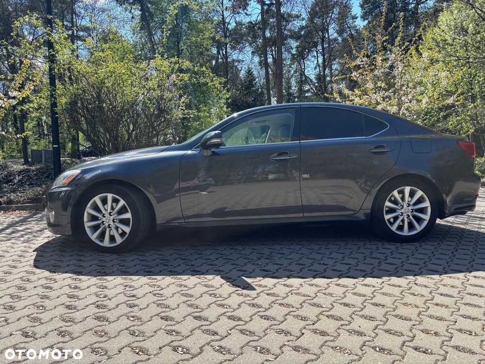 Lexus IS 250 Prestige - 2