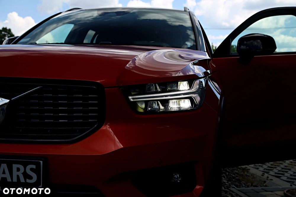 Volvo XC 40 T4 AWD R-Design - 19