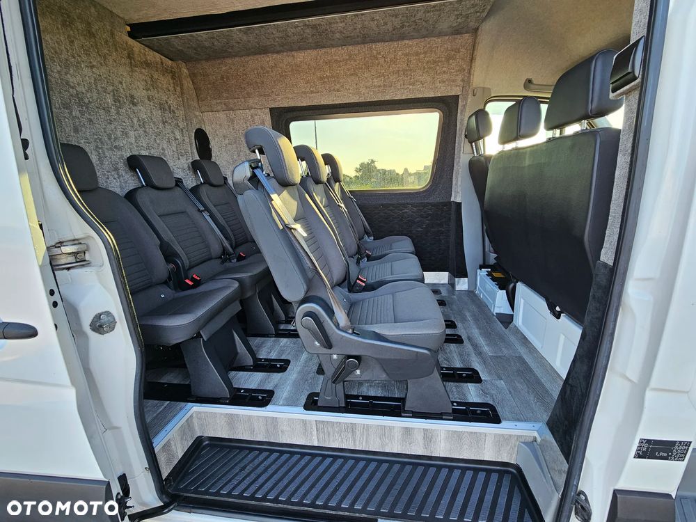 Volkswagen Crafter - 11