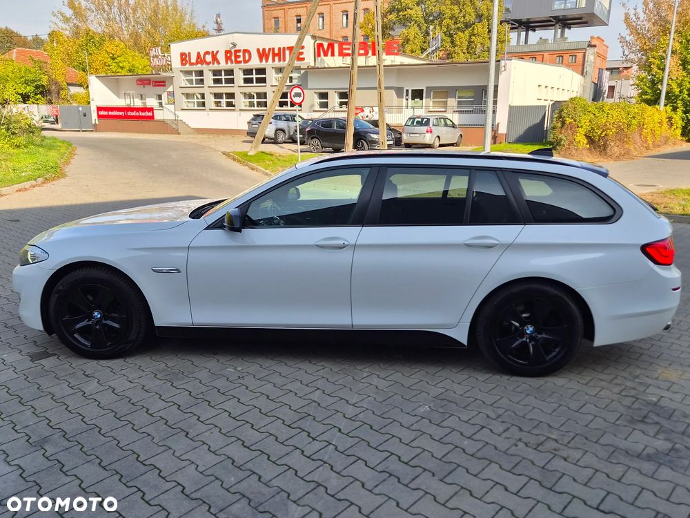 BMW Seria 5 520d Luxury Line - 15