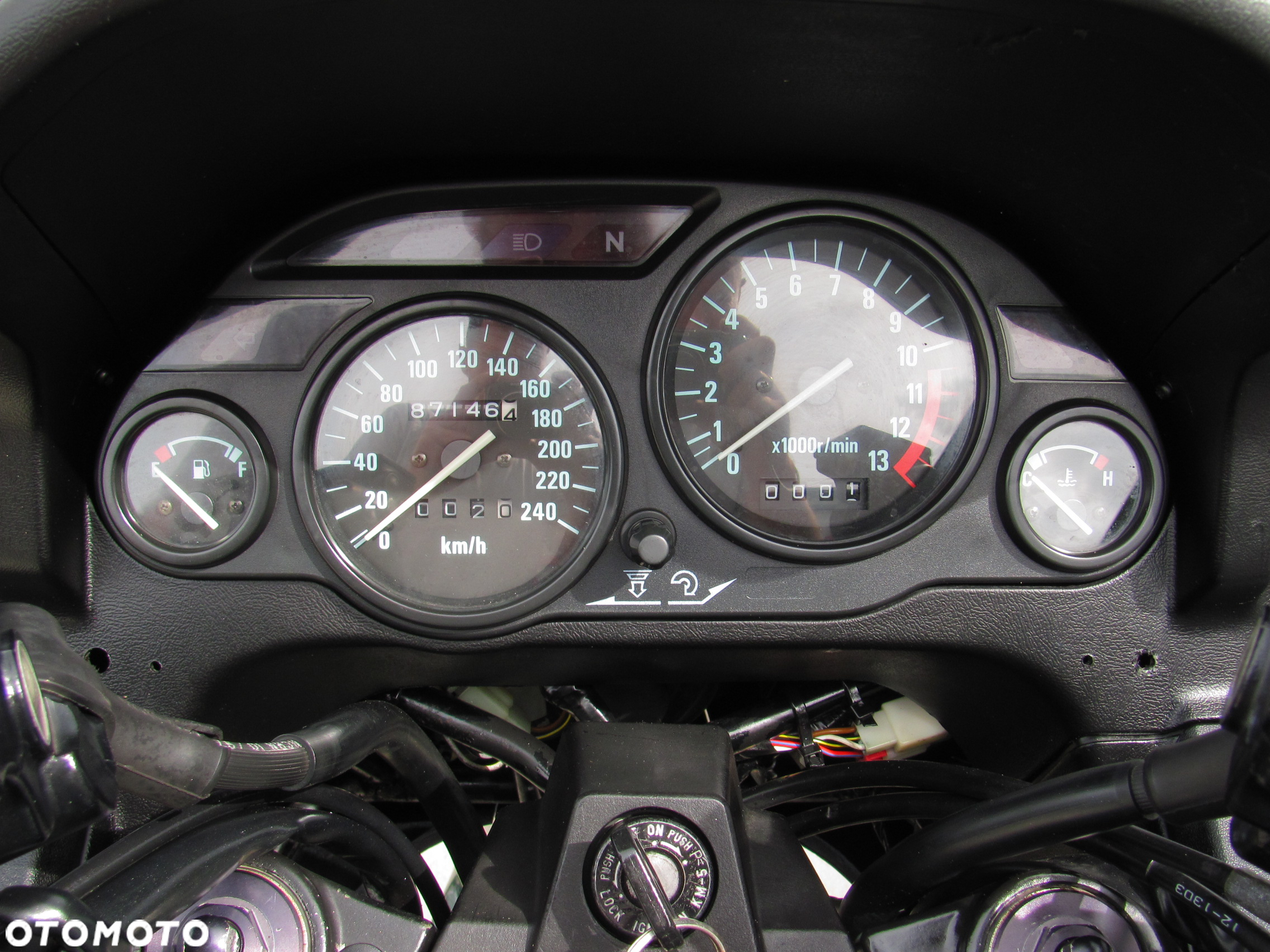 Kawasaki 1000 GTR - 12