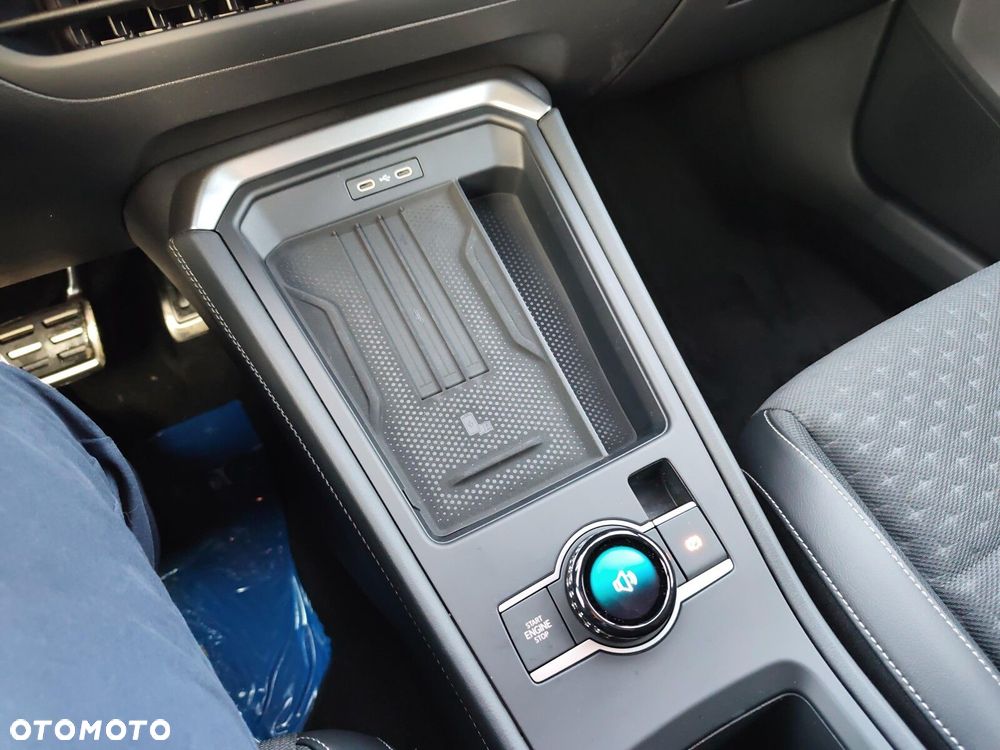 Volkswagen T-Roc 1.5 TSI R-Line DSG - 17