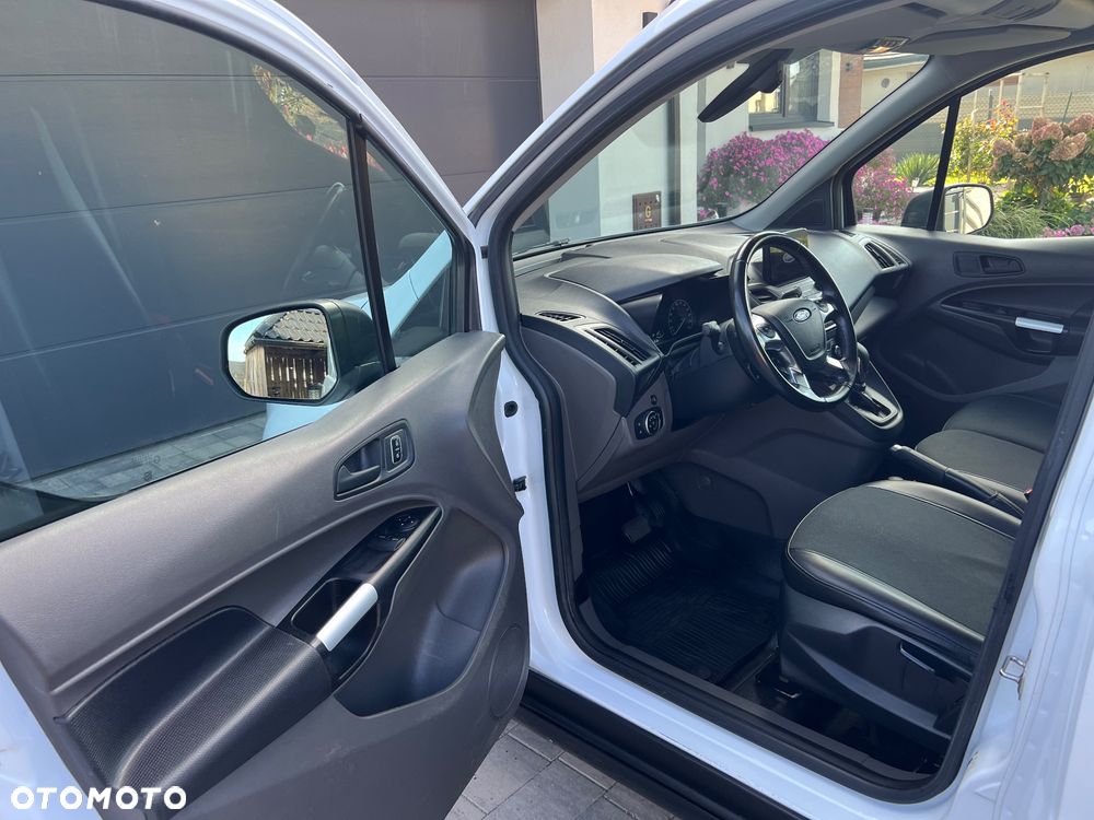 Ford Transit Connect - 7