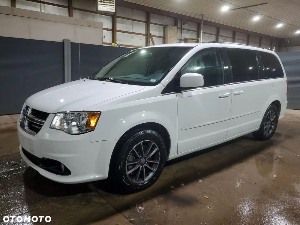 Dodge Grand Caravan - 1