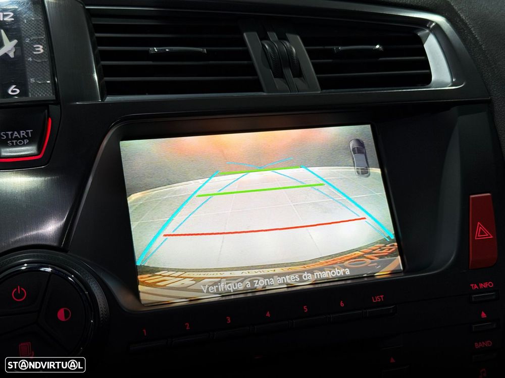 Citroën DS5 2.0 HDi Hybrid4 So Chic CMP6 - 19