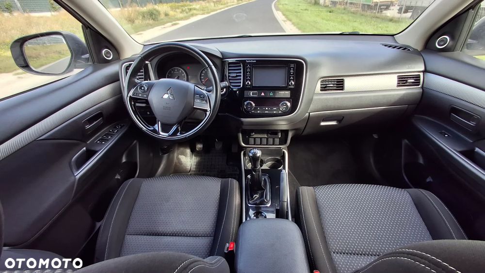 Mitsubishi Outlander 2.0 City Style 2WD - 15