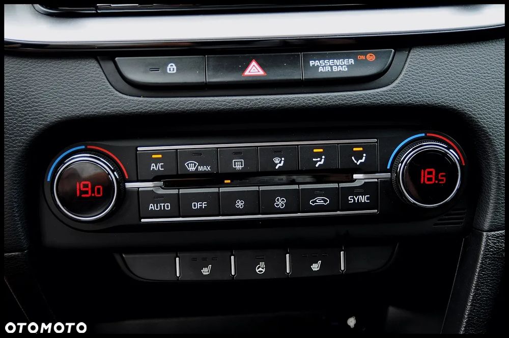 Kia ProCeed 1.5 T-GDI DCT7 OPF GT LINE - 37