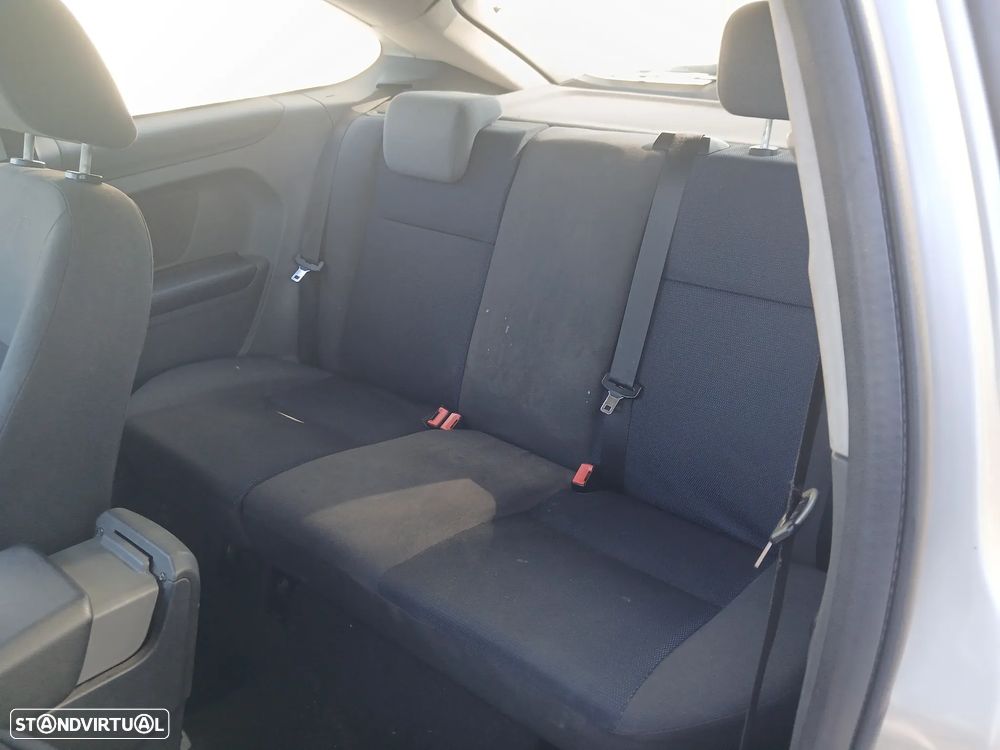 Ford Focus 1.6 TDCi Trend - 12