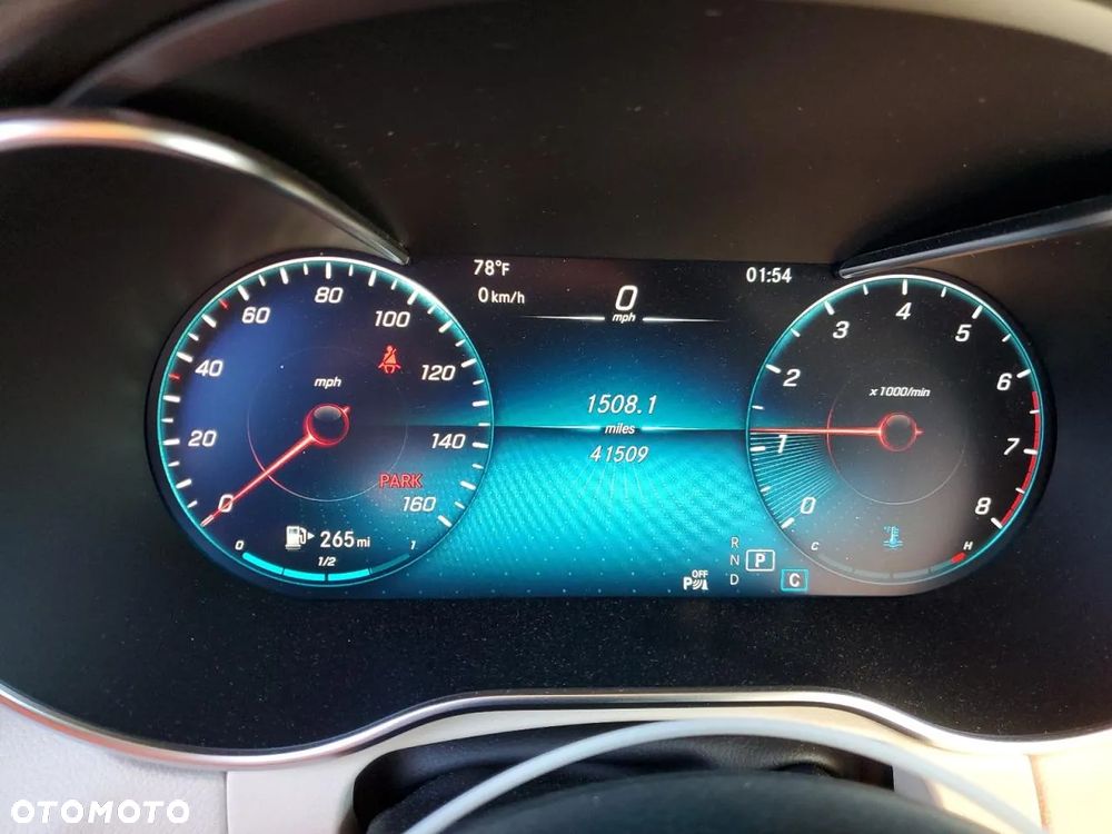 Mercedes-Benz GLC - 9