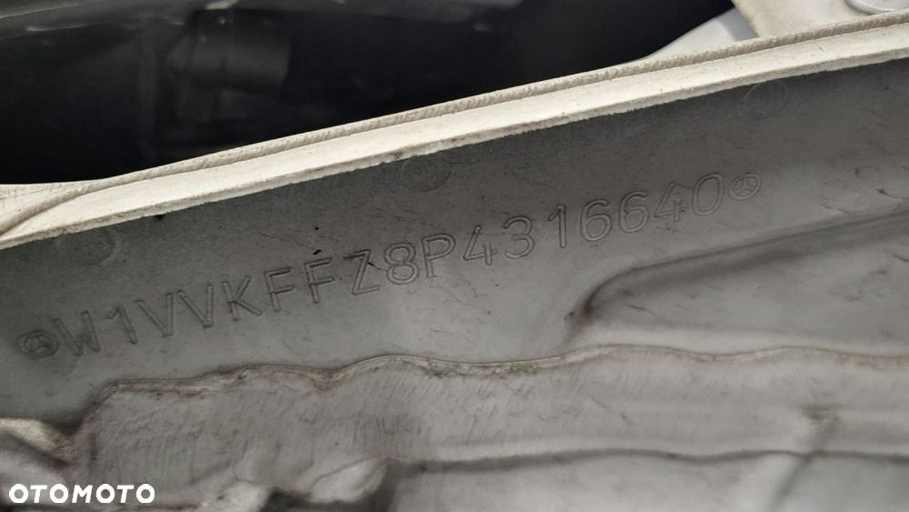 Mercedes-Benz Vito - 25