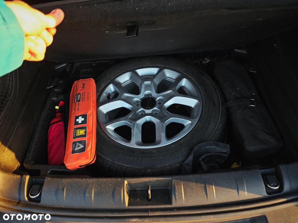 Jeep Renegade 1.4 MultiAir Limited 4WD S&S - 12