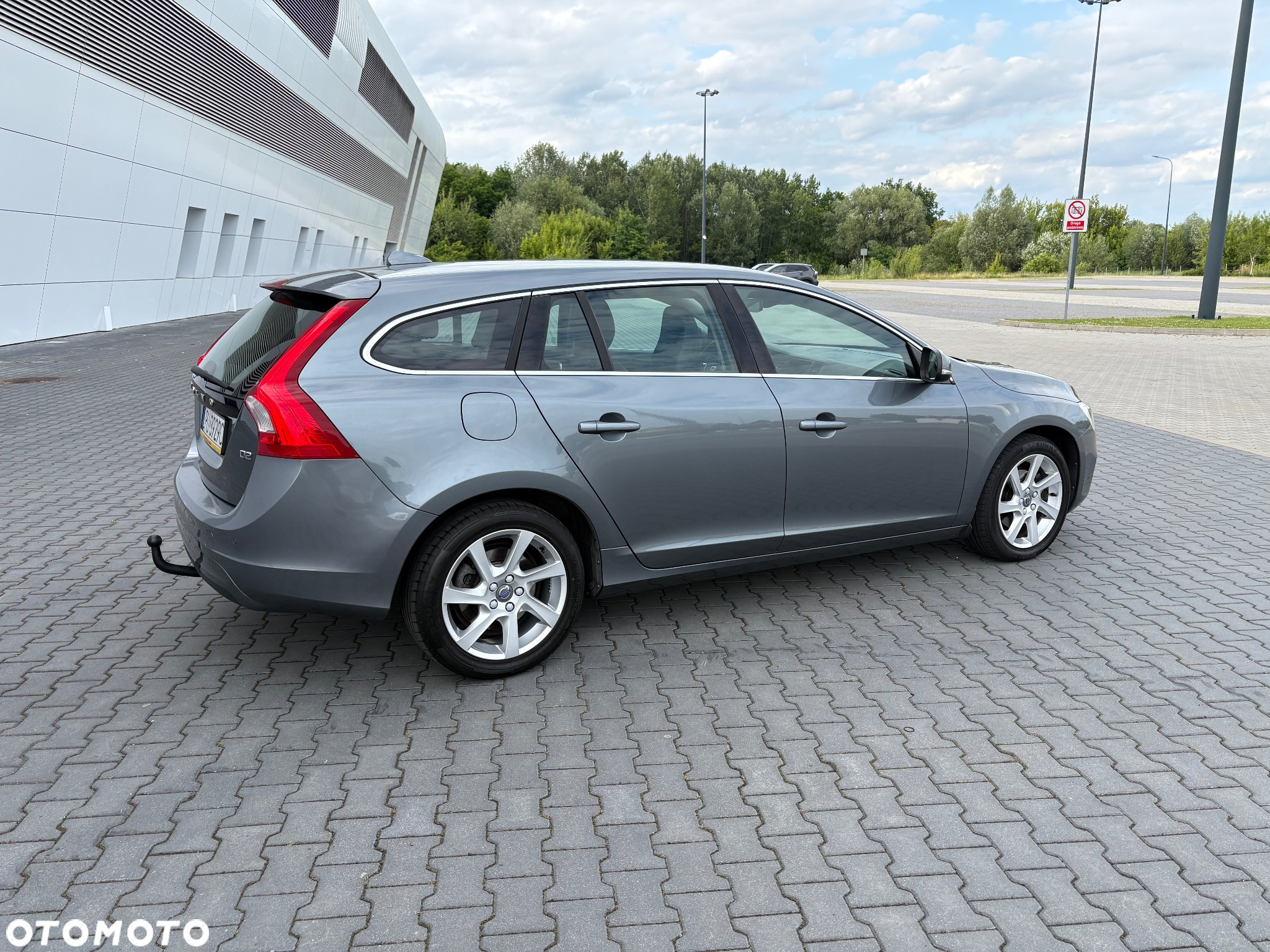 Volvo V60 D2 Momentum - 4