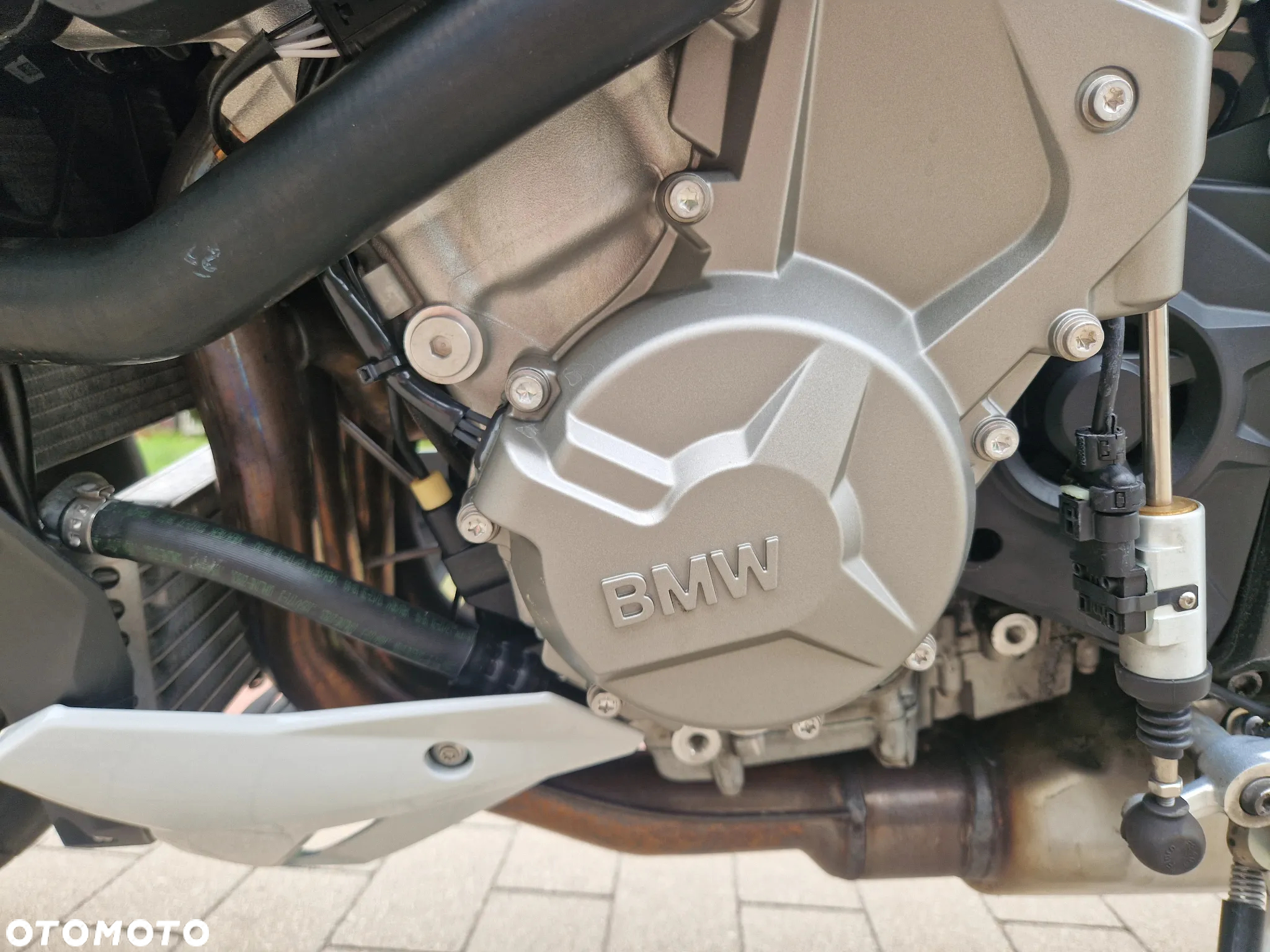 BMW S - 9