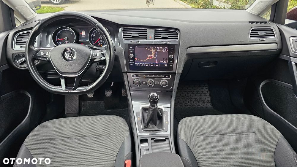 Volkswagen Golf 1.6 TDI BMT Comfortline - 6