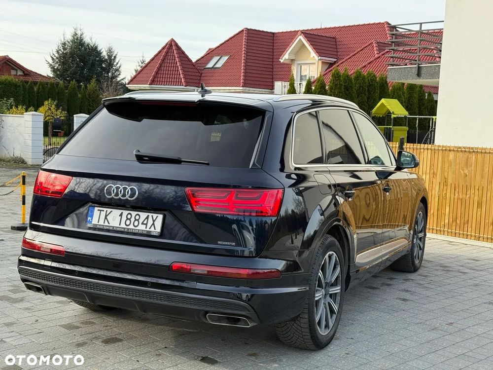 Audi Q7 - 4