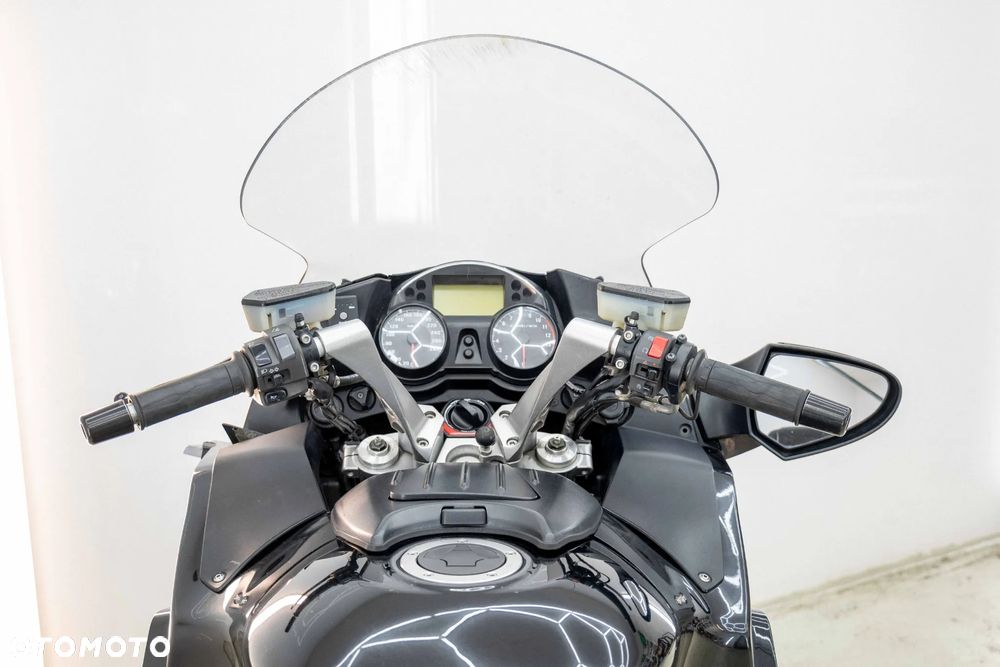Kawasaki GTR - 27