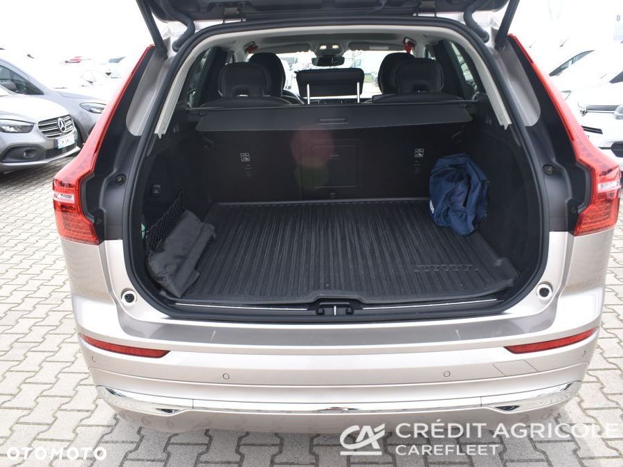 Volvo XC 60 B4 B Plus Bright - 13