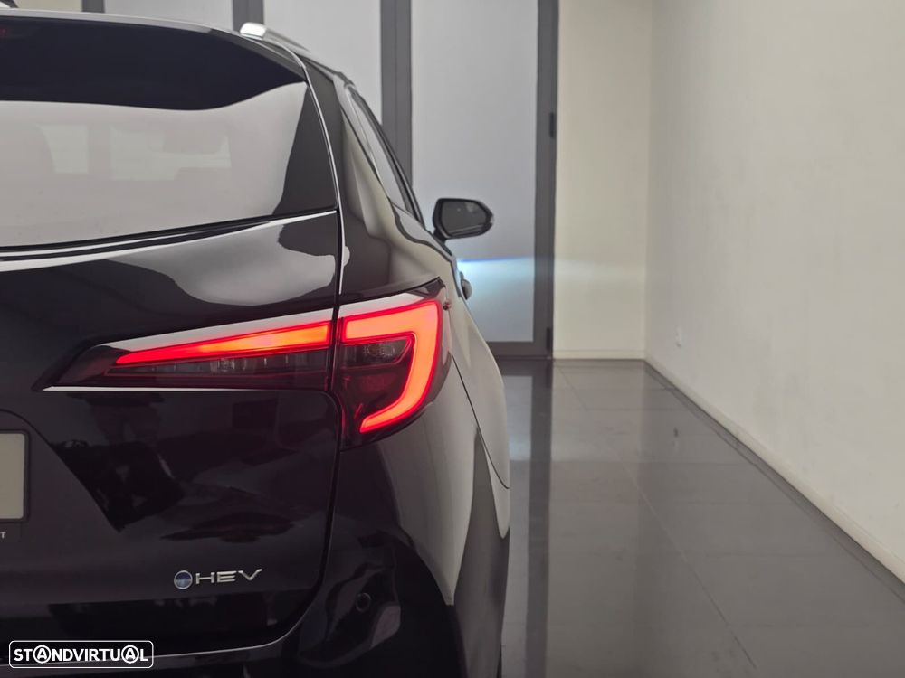 Toyota Corolla Touring Sports 1.8 Hybrid Comfort Plus - 21