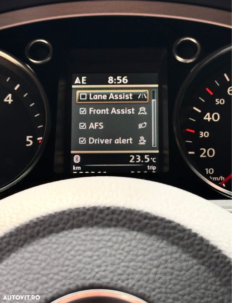 Volkswagen Passat Variant 2.0 TDI BlueMotion Technology R-Line - 6