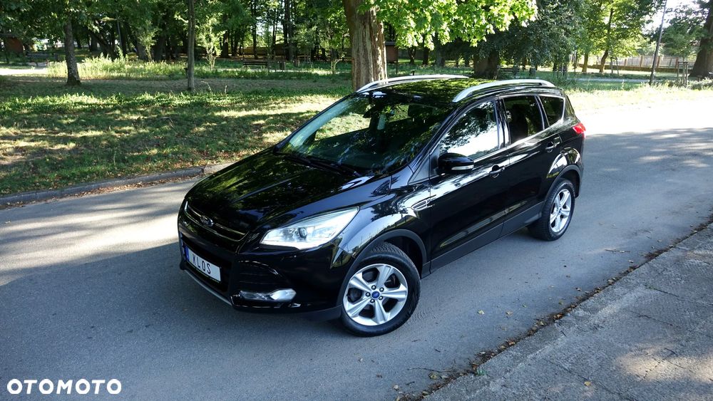 Ford Kuga 1.5 EcoBoost 2x4 Titanium - 1